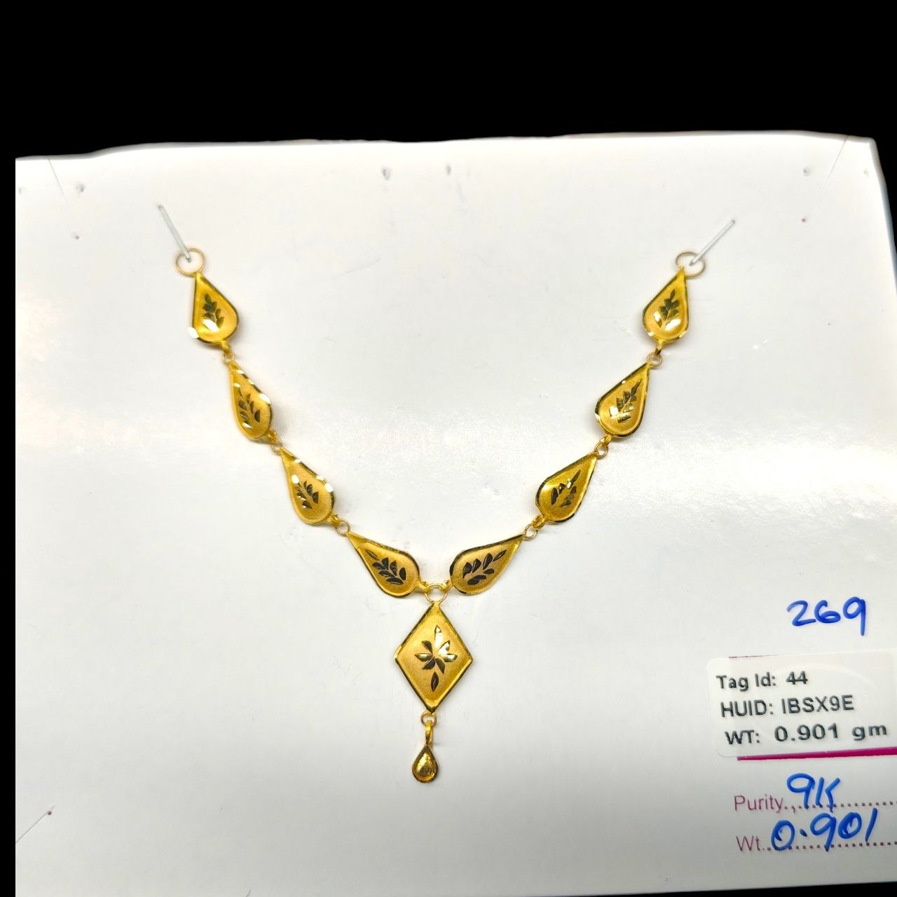 GOLD CHOKER NECKLACE-(WGT: 0.901 GM APPROX) BIS CERTIFIED HUID HALLMARK 9KT GOLD NECKLACE 1 PIECE FOR WOMEN.
