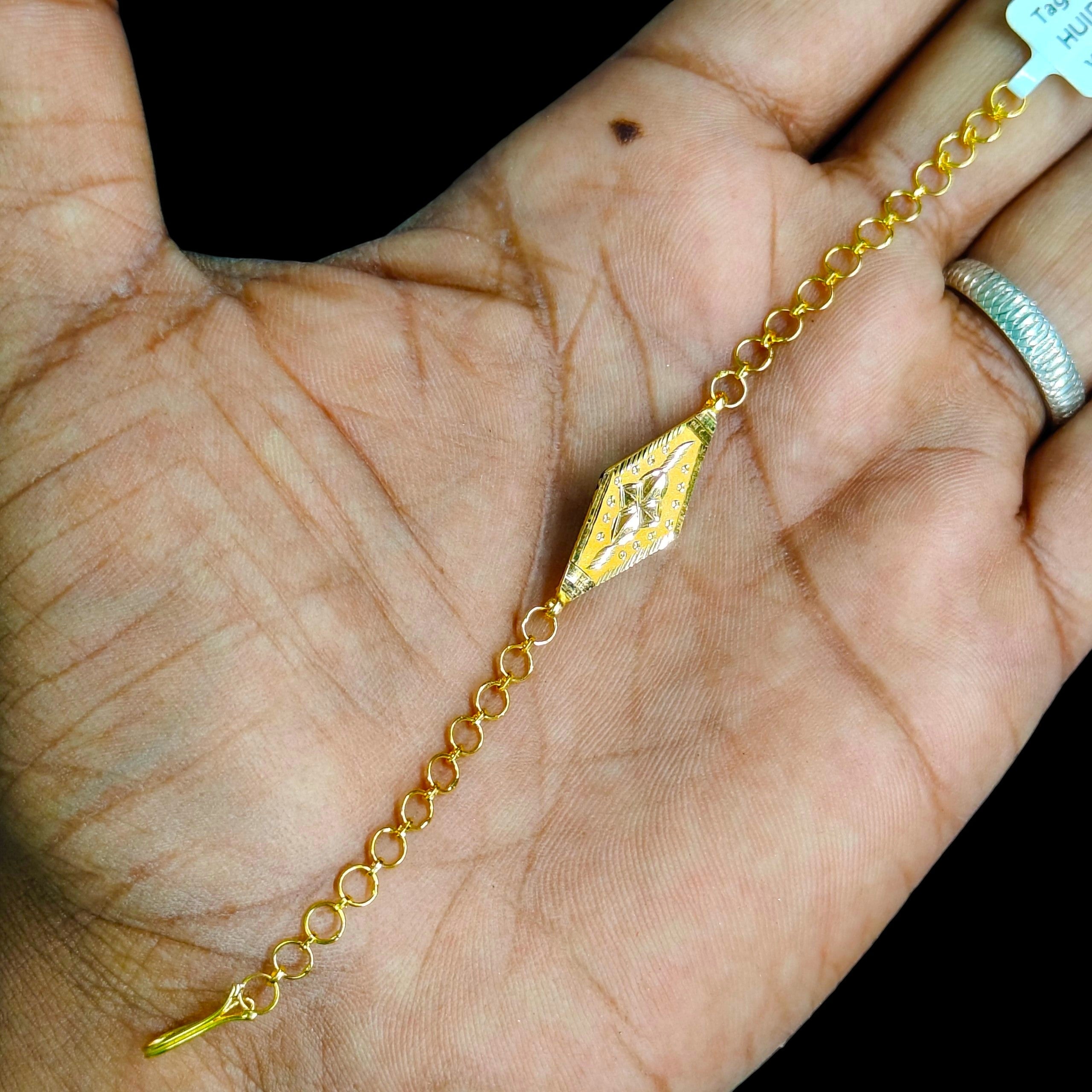 GOLD BABY WRISTLET- BIS CERTIFIED WGT: 1.500 GM APPROX HUID HALLMARK 22KT GOLD WRISTLET 1 PIECE FOR BABY.