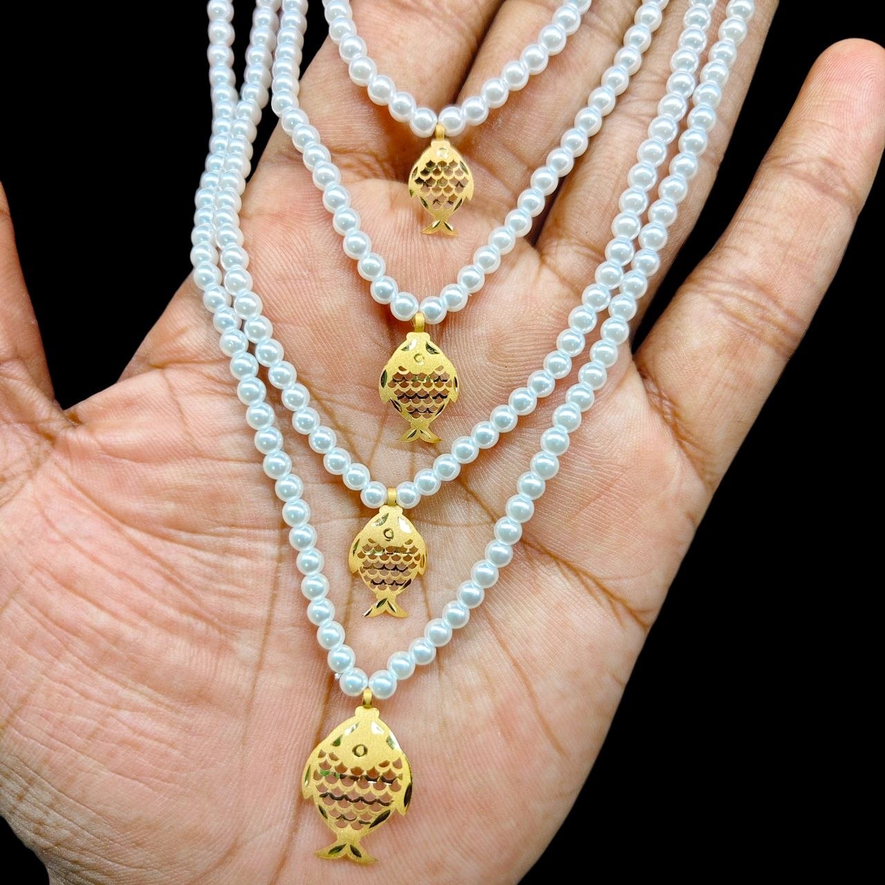 (GMH)- (WGT: 0.780 GM APPROX) BIS CERTIFIED HUID HALLMARK 22KT GOLD MOTI SITAHAR NECKLACE 1 PIECE WITH ADJUSTABLE TASSEL.