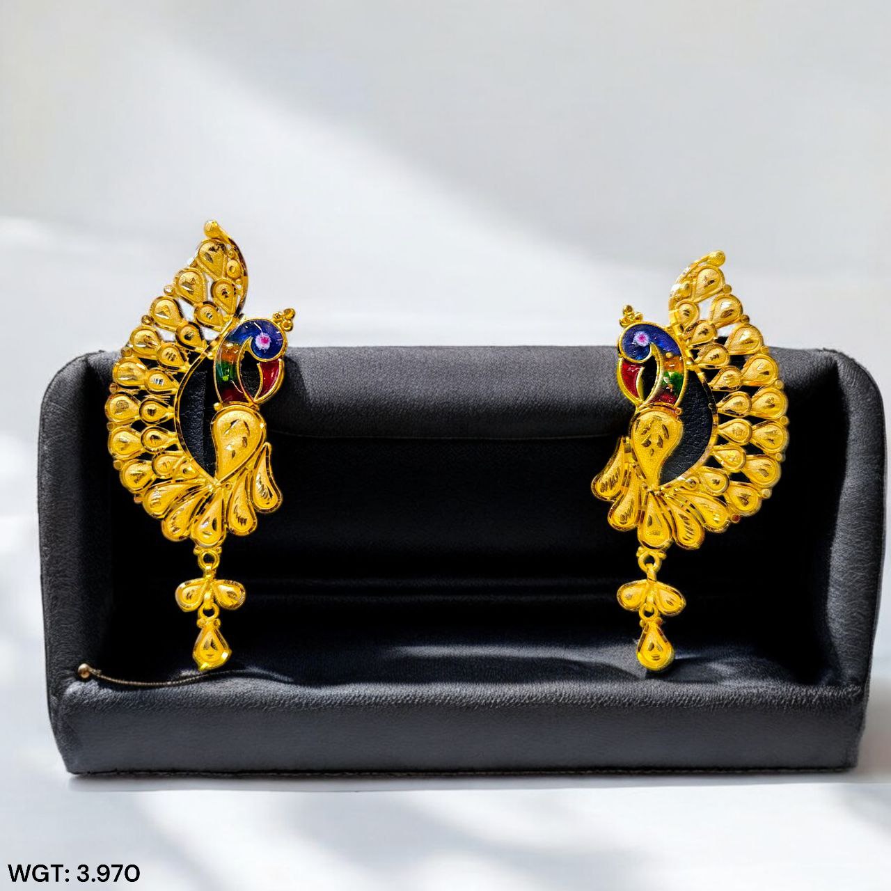 (GER22) BIS CERTIFIED HUID HALLMARK 916 22KT GOLD EARRINGS KANBALA - HALF KAN DESIGN (WGT: 3.970 GM APPROX) 1 PAIR FOR WOMEN.
