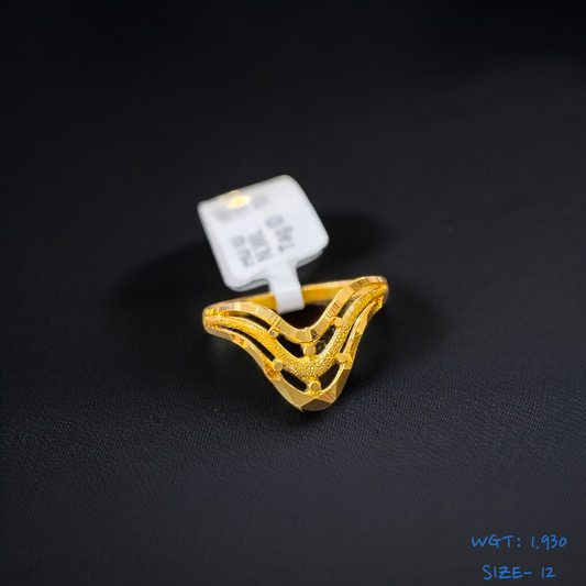 TRJ (SIZE: 12) WGT: 1.930 GM APPROX 22KT HUID HALLMARK GOLD RING FOR WOMEN 1 PIECE.