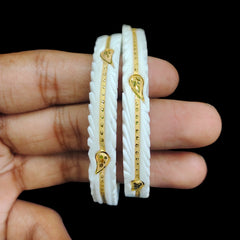 GSB9K- SIZE:24 (WGT: 1.174 GM APPROX) BIS CERTIFIED HUID HALLMARK 375 9KT GOLD SAKHA BADHANO 1 PAIR FOR WOMEN (CHILA PATH DESIGN) NOT FOR REGULAR USE. (DHKNFT)-(36G6C3)