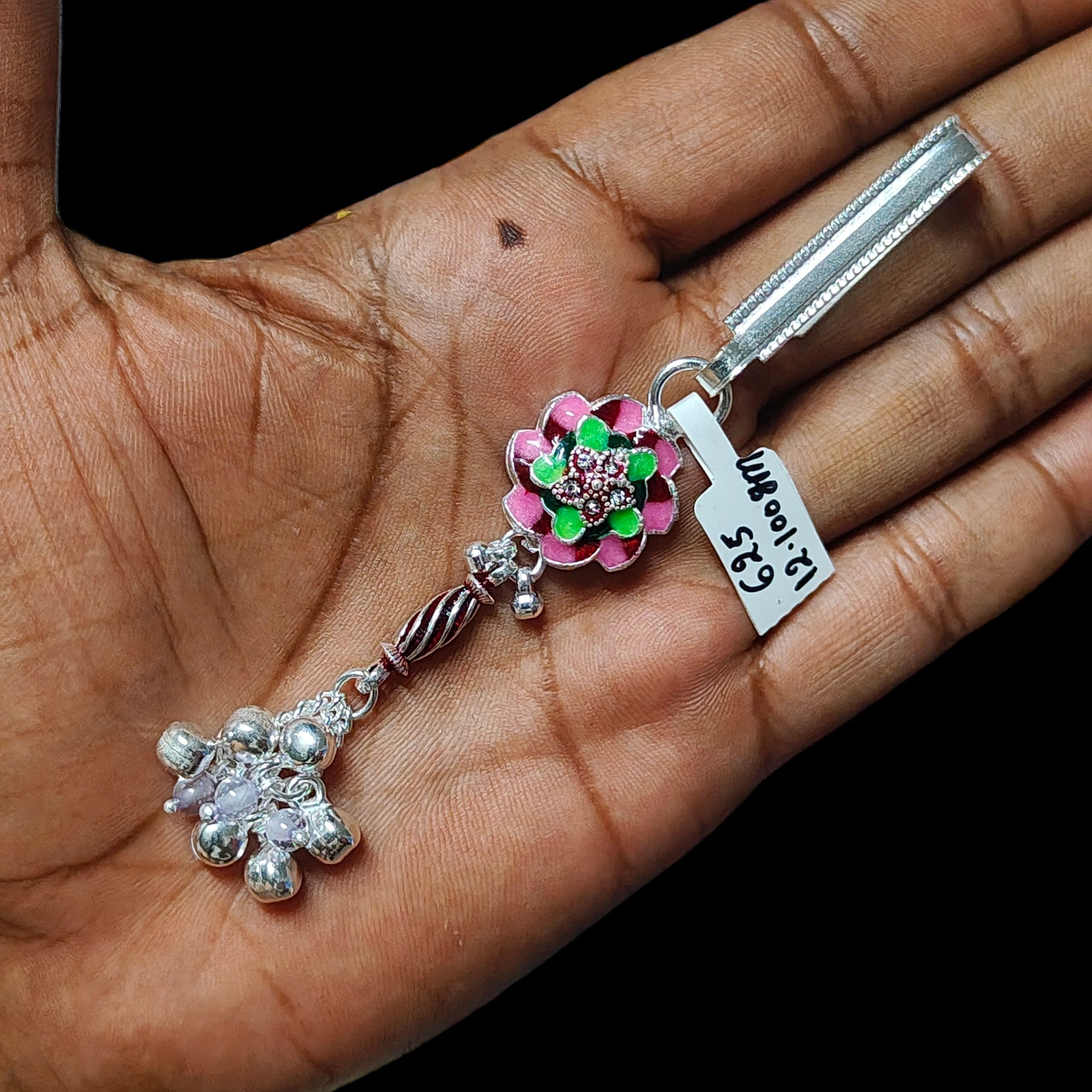 SILVER KAMAR CHABI- (WGT: 12.100 GM APPROX) 625 SILVER KAMAR CHABI 1 PIECE FOR MARRIAGE GIFT PURPOSE.