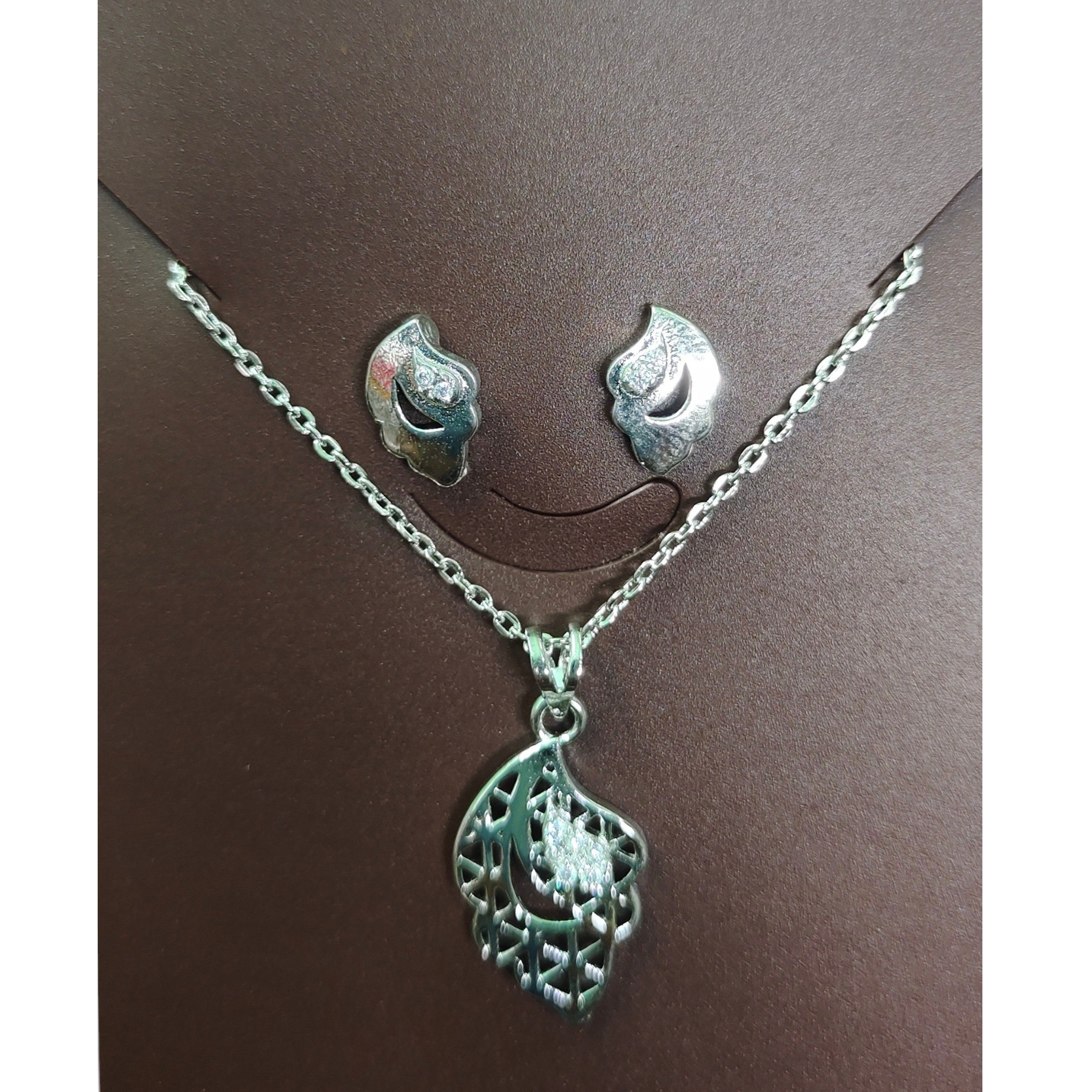 SILVER PENDANT- 625 SILVER PENDANT SET WITH EARRINGS SOLD ON MRP) - *CHAIN INCLUDED* (NON EXCHANGEABLE ITEM)