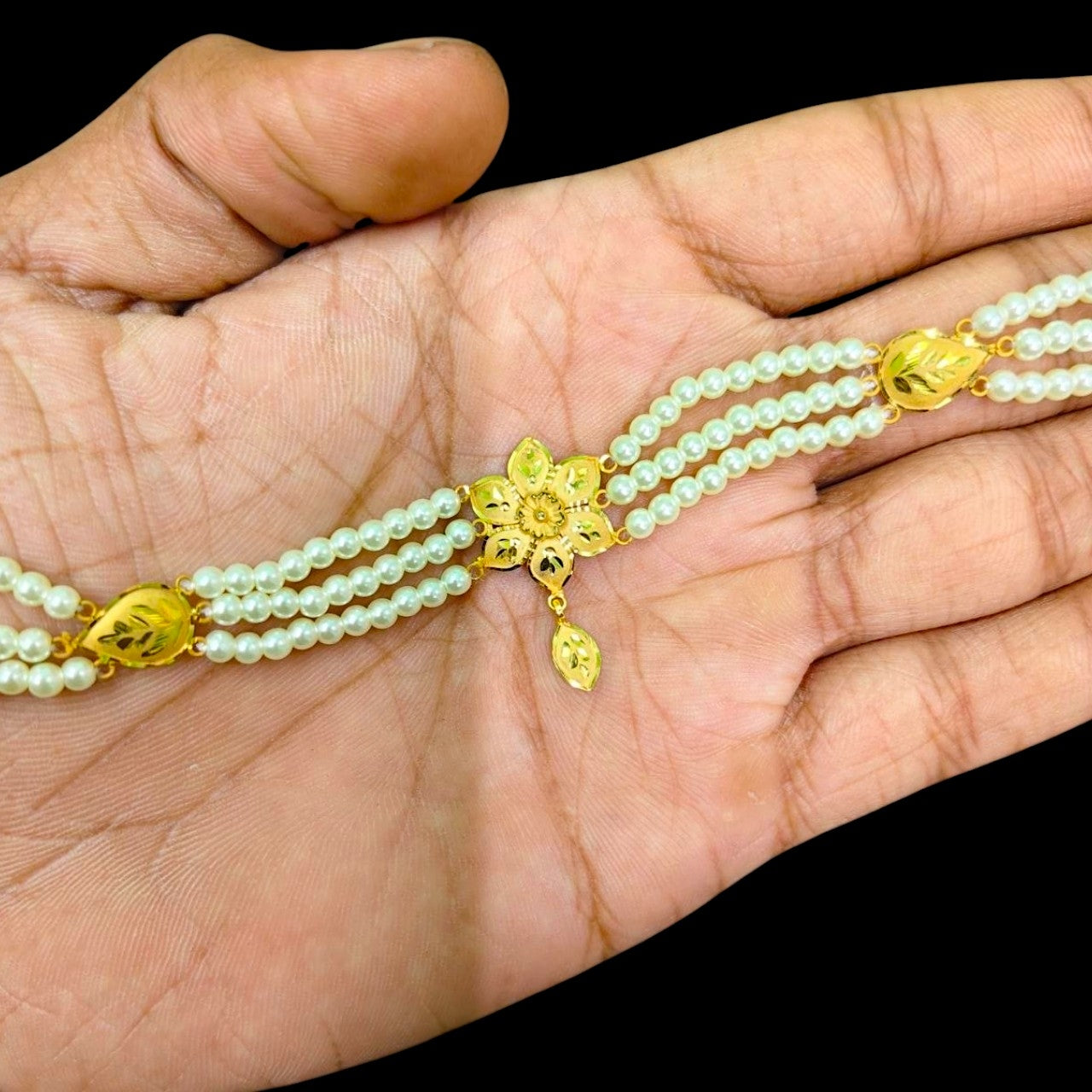 GOLD MOTI CHOKER- (WGT: 0.990 GM APPROX) BIS CERTIFIED HUID HALLMARK 375 9KT GOLD MOTI CHOKER 1 PIECE WITH ADJUSTABLE TASSEL FOR GIFT IN MARRIAGE.