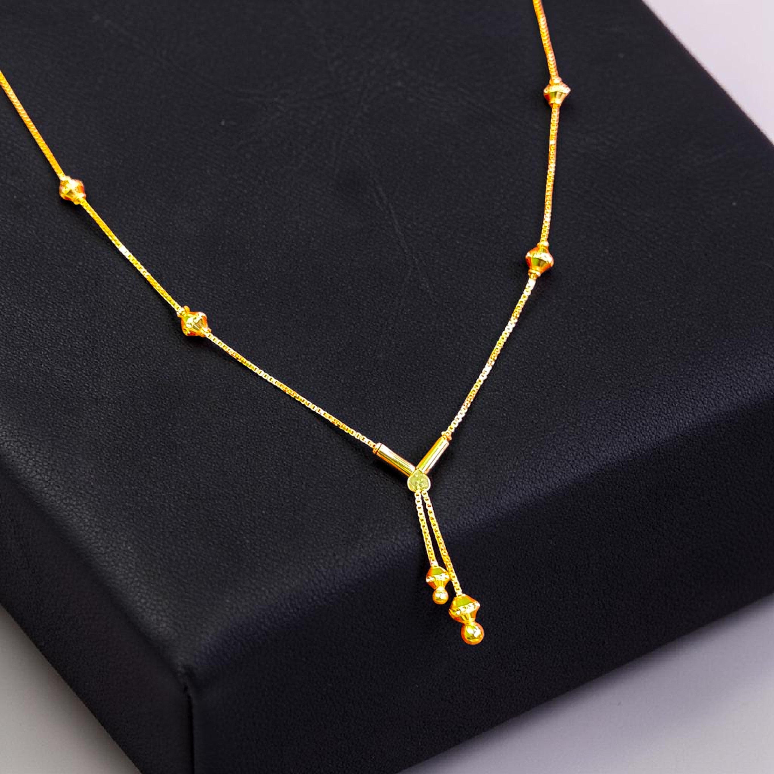 GCH-(WGT: 3.050 GM APPROX) BIS CERTIFIED HUID HALLMARK 9KT GOLD CHAIN WITH PENDANT (18 INCH) 1 PIECE FOR WOMEN.