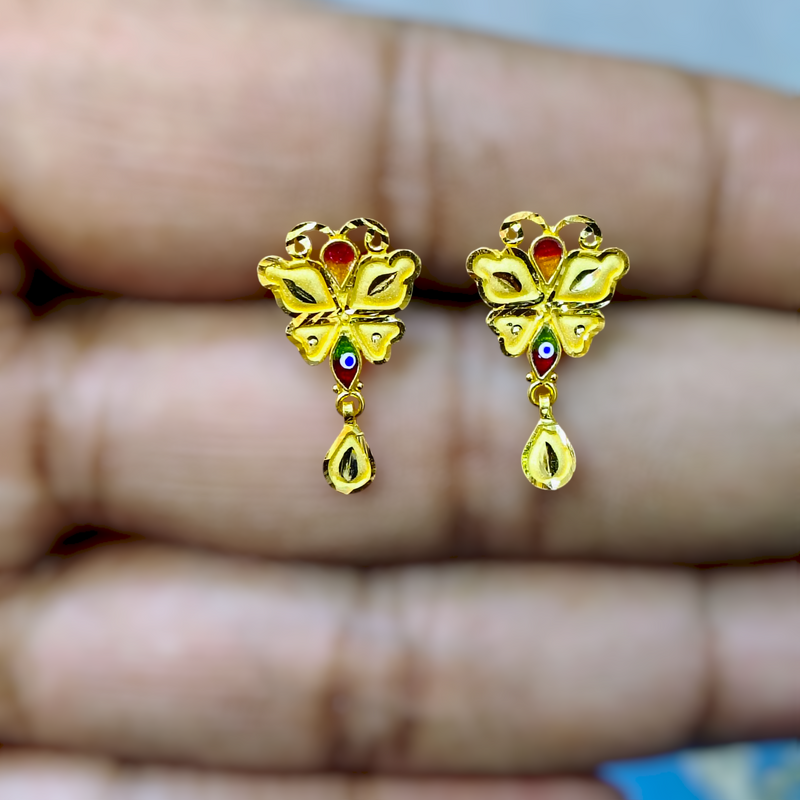 RAJLAXMI WGT: 1.030 GM APPROX HUID HALLMARK 916 22KT GOLD EAR TOPS STUD 1 PAIR FOR REGULAR USE.