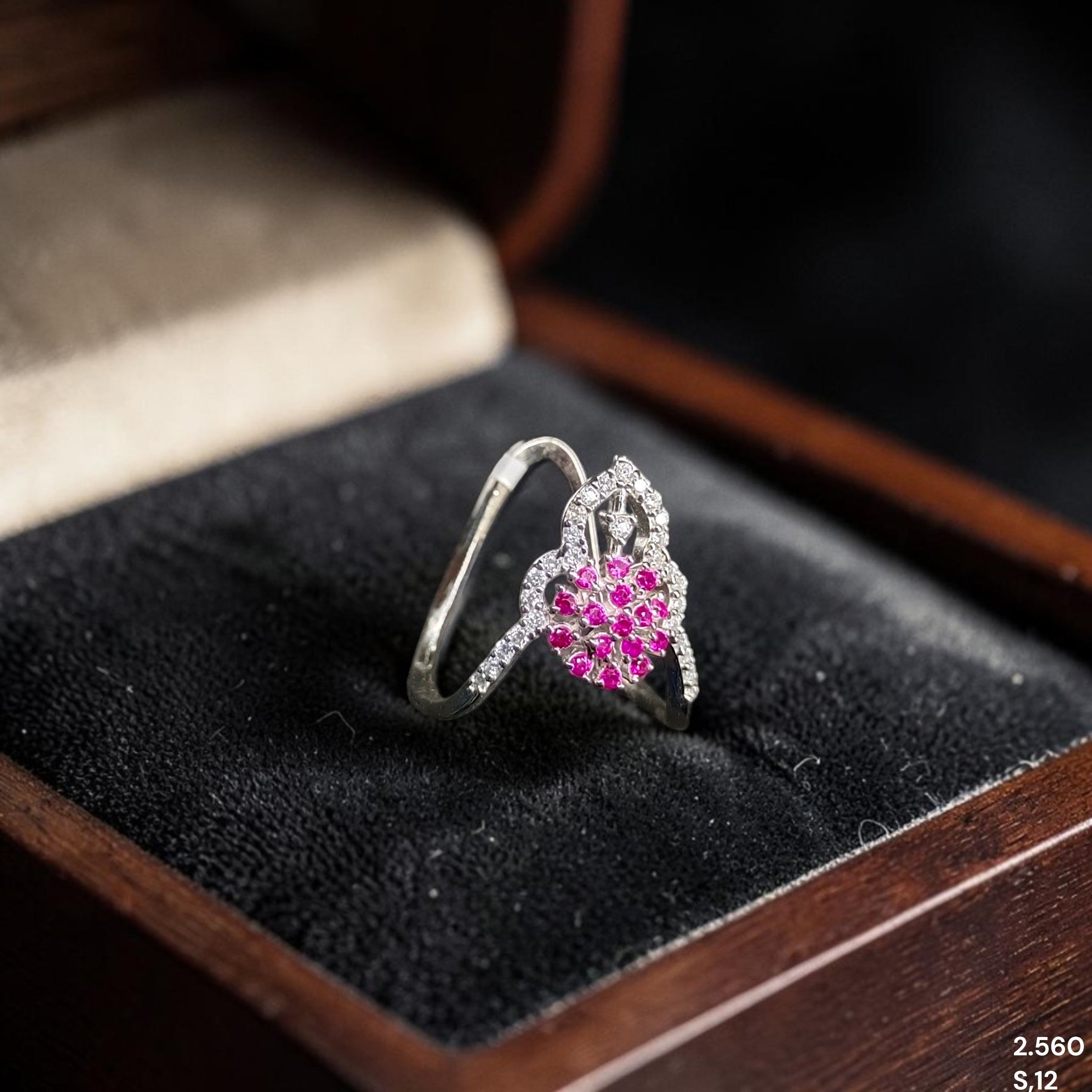 SILVER RING- SIZE:12 (WGT: 2.560 GM APPROX) HALLMARK 925 SILVER FINGER RING 1 PIECE FOR WOMEN (V RING BANKOK IMPORTED DESIGN)- NON EXCHANGEABLE -(SOLD ON MRP).