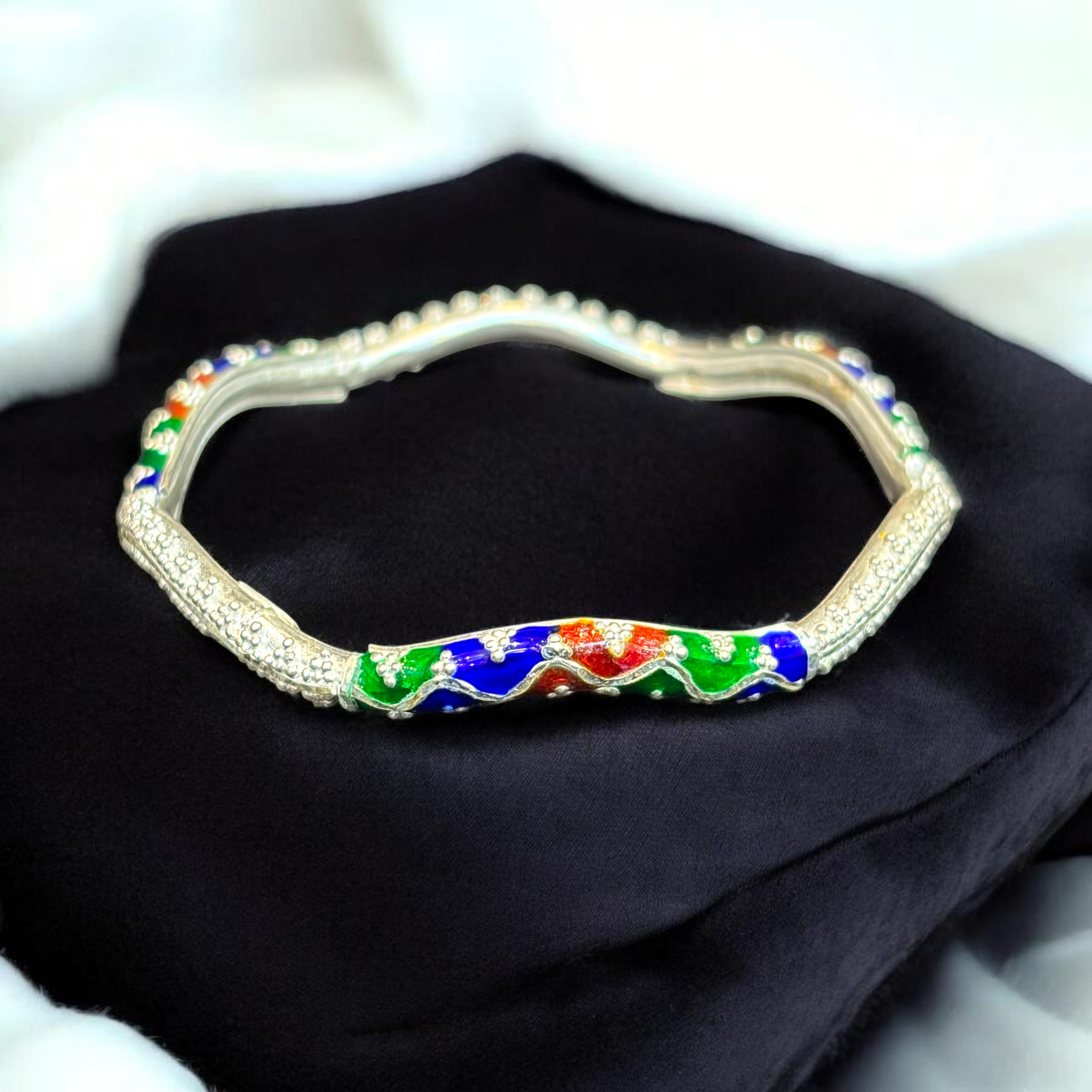 LUXURY SILVER BALA- (SIZE 27) CERTIFIED BIS HALLMARK 925 SILVER BEKI BALA (MANIPUR DESIGN) APPROX WGT: 11.770 GM (1 PIECE) FOR REGULAR USE FOR WOMEN.