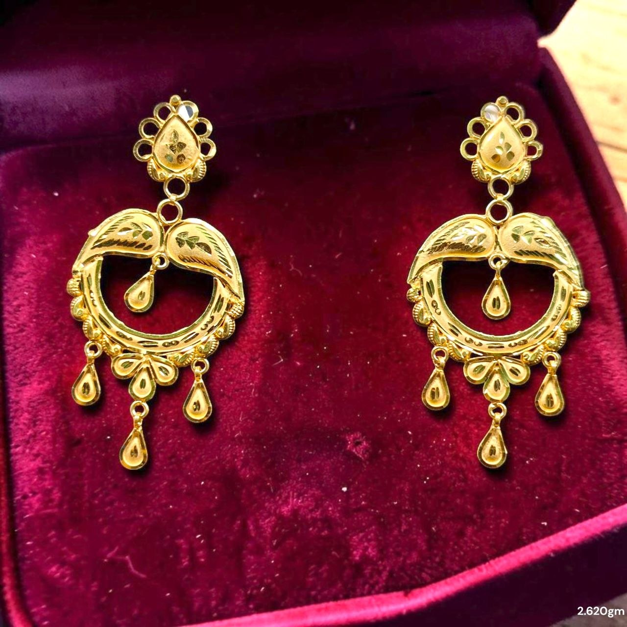 GOLD EARRINGS- (WGT: 2.620 GM APPROX) BIS CERTIFIED HUID HALLMARK 9KT GOLD EARRINGS 1 PAIR FOR WOMEN (BEST FOR GIFT IN MARRIAGE). (KGQ64K)-(3CQR3A)