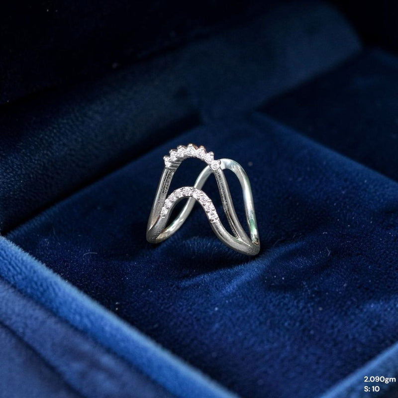 SILVER RING- SIZE:10 (WGT: 2.090 GM APPROX) HALLMARK 925 SILVER FINGER RING 1 PIECE FOR WOMEN (V RING BANKOK IMPORTED DESIGN)- NON EXCHANGEABLE -(SOLD ON MRP).