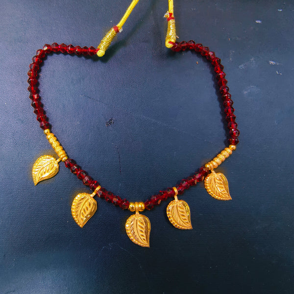(RP) WGT: 0.930 GM APPROX KDM GOLD SELIHAR SUPER PETAL DESIGN 1 PIECE WITH ADJUSTABLE TASSEL (50 TONCH) FOR GIFT PURPOSE.