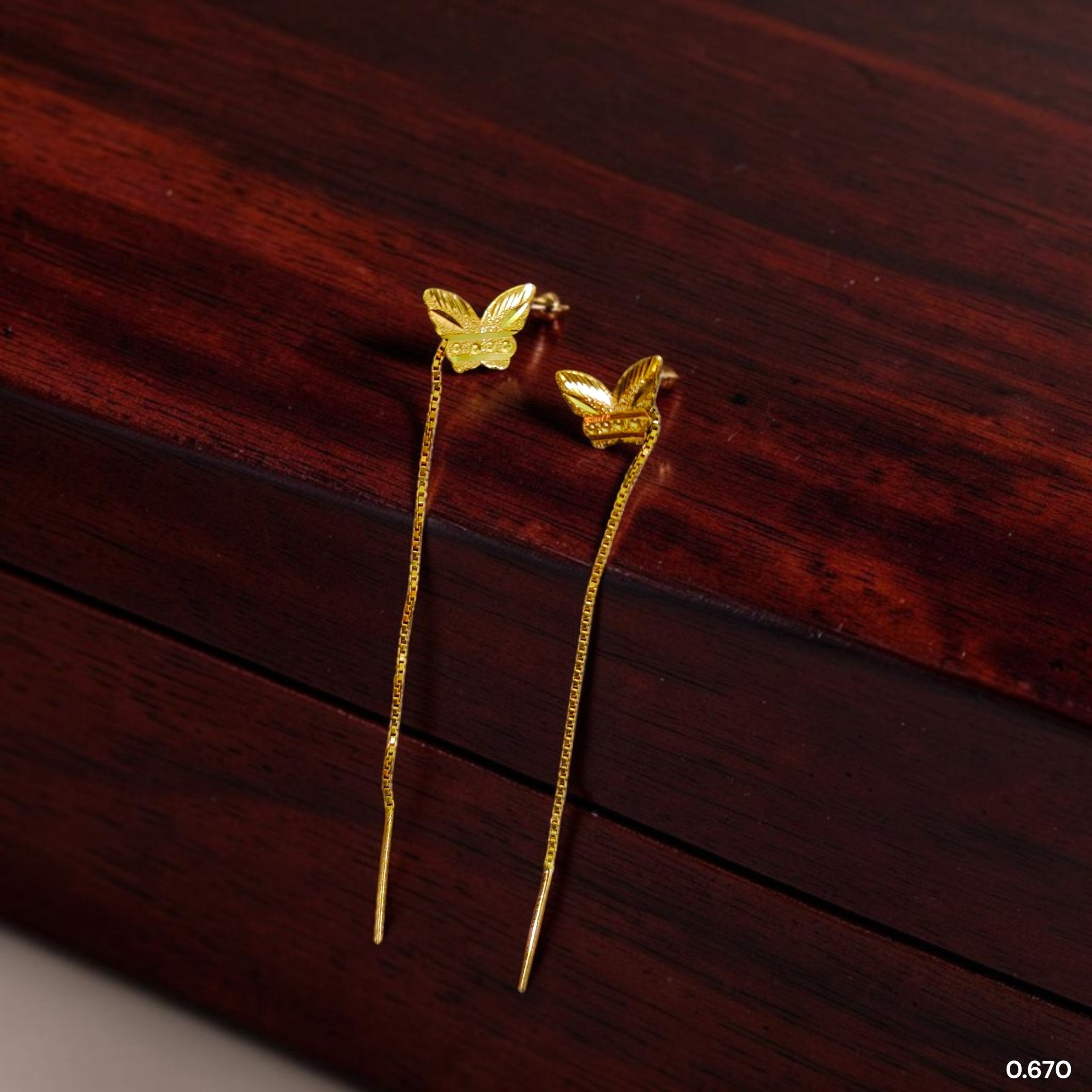 GOLD SUIDHAGA- (WGT: 0.670 GM APPROX) BIS CERTIFIED HUID HALLMARK 9KT GOLD SUIDHAGA EARRINGS (1 PAIR) FOR WOMEN.