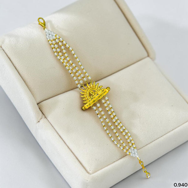 GOLD MANTASHA- (I8HN86)-(WGT: 0.940 GM APPROX) BIS CERTIFIED HUID HALLMARK 375 9KT GOLD MOTI MANTASHA WITH PEARL CHAIN FOR WOMEN.