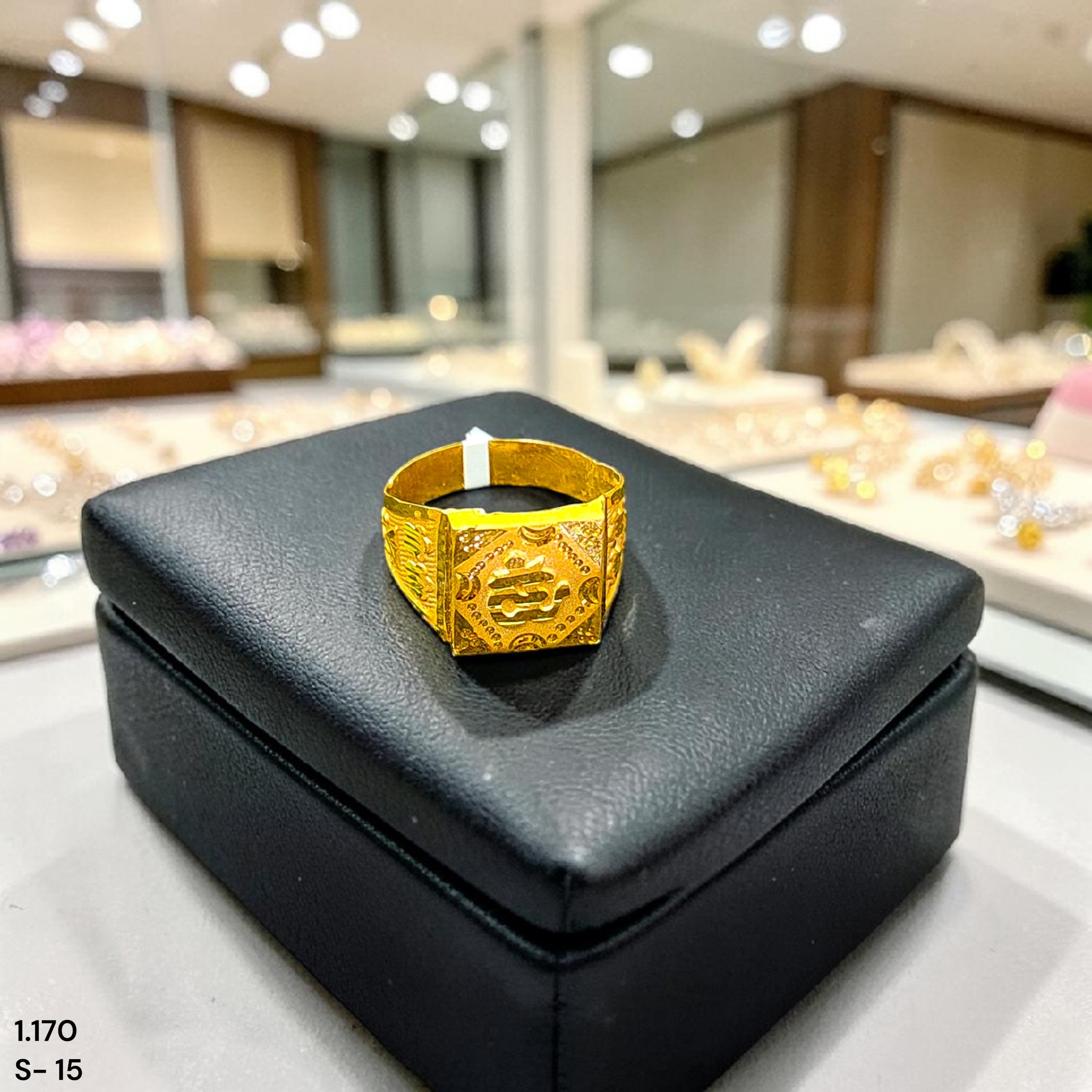 GENTS RING- TRJ (SIZE:15) WGT: 1.170 GM APPROX BIS CERTIFIED HUID HALLMARK 375 9KT GOLD FINGER RING FOR MEN 1 PIECE.