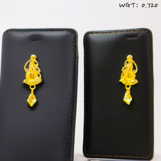 RAJLAXMI WGT: 0.720 GM APPROX HUID HALLMARK 916 22KT GOLD EAR TOPS STUD 1 PAIR FOR REGULAR USE.