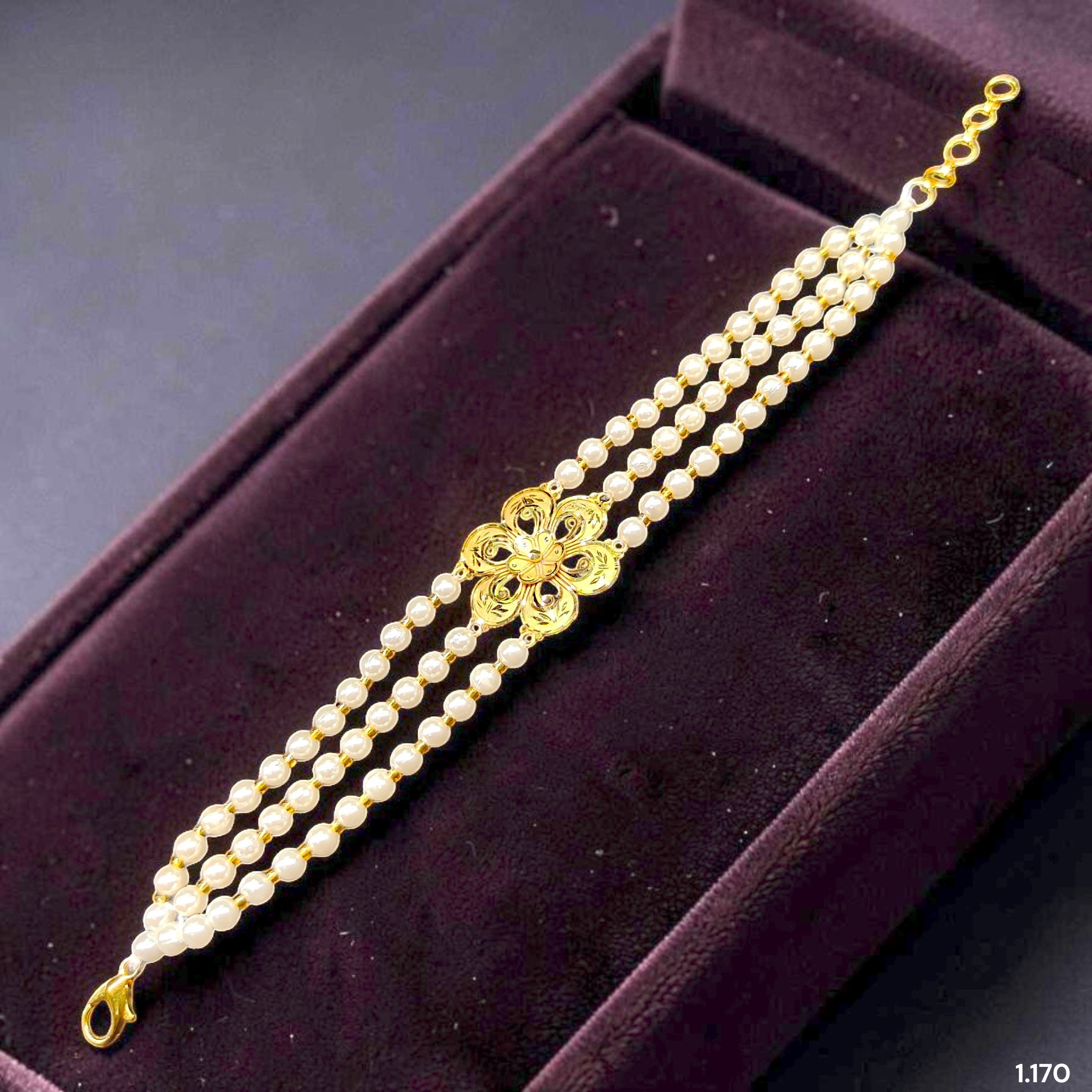 GOLD MANTASHA- (WGT: 1.170 GM APPROX) BIS CERTIFIED HUID HALLMARK 375 9KT GOLD MOTI MANTASHA WITH PEARL CHAIN FOR WOMEN.(2GWHIX)