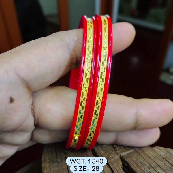 (GSP) TRJ (SIZE: 28) WGT: 1.340 GM APPROX 22KT HUID HALLMARK GOLD POLA BANGLES 1 PAIR DESIGN FOR REGULAR USE.