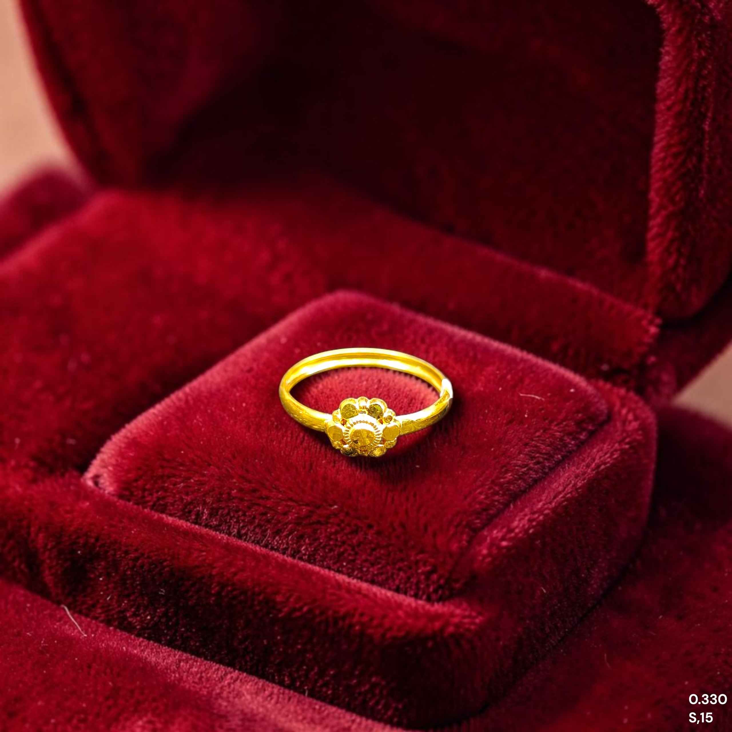 RAJKOT LADIES RING- (SIZE: 15) WGT: 0.330 GM APPROX BIS CERTIFIED HUID HALLMARK 9KT GOLD FINGER RING FOR WOMEN 1 PIECE FOR WOMEN (SUPER LIGHT WEIGHT - NOT FOR REGULAR USE).