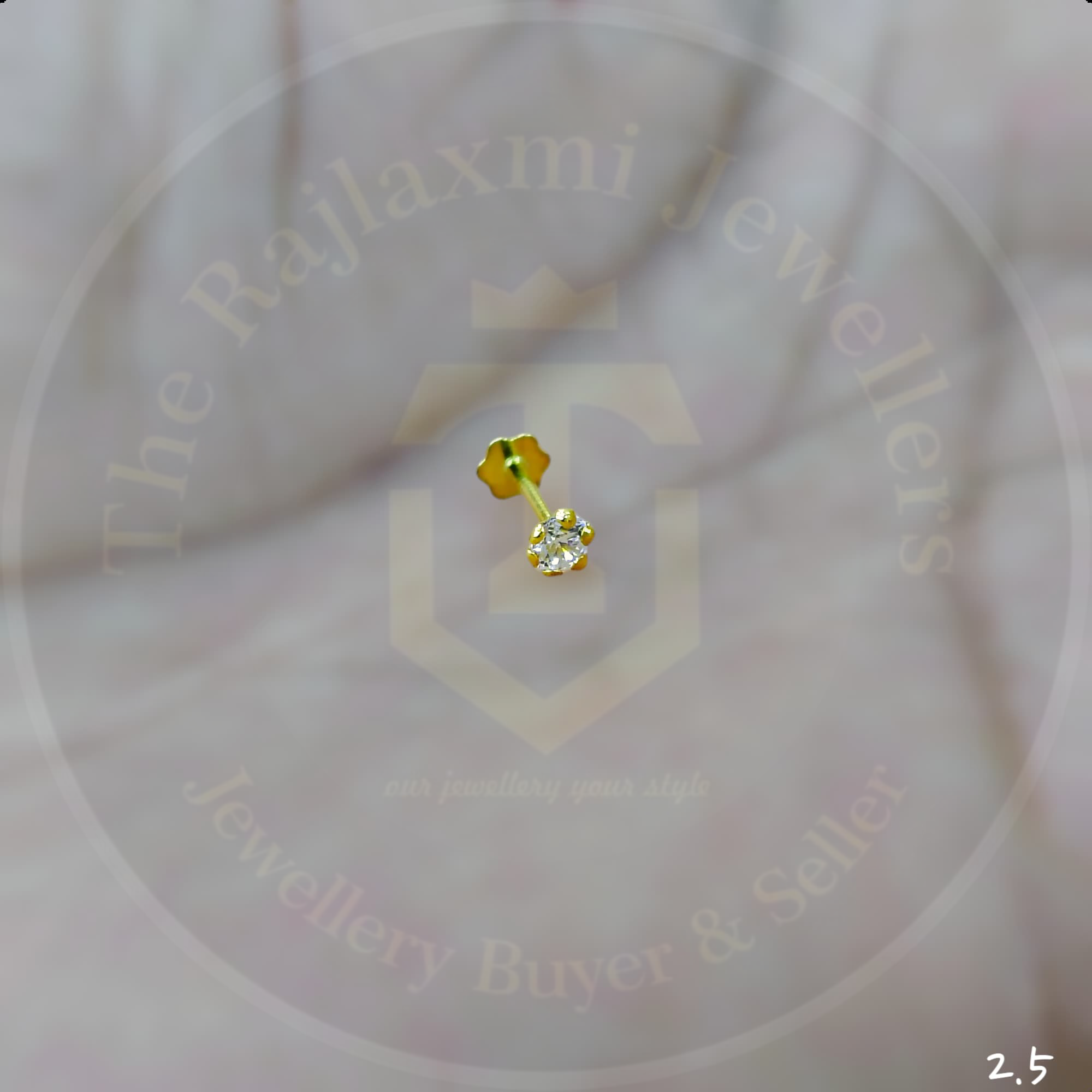 (GNP) 2.5MM KDM GOLD NOSEPIN (25 TONCH) STUDDED WITH CZ STONE 1 PIECE (SCREW PACH DESIGN) FOR GIFT YOUR LOVED ONES FOR WOMEN.