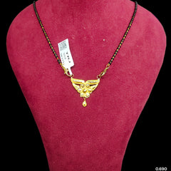 GPM9K- (WGT: 0.690 GM APPROX) BIS CERTIFIED HUID HALLMARK 375 9KT GOLD PENDANT FOR WOMEN 1 PIECE WITH FREE MANGALSUTRA & TASSEL. (6ZJ31R)