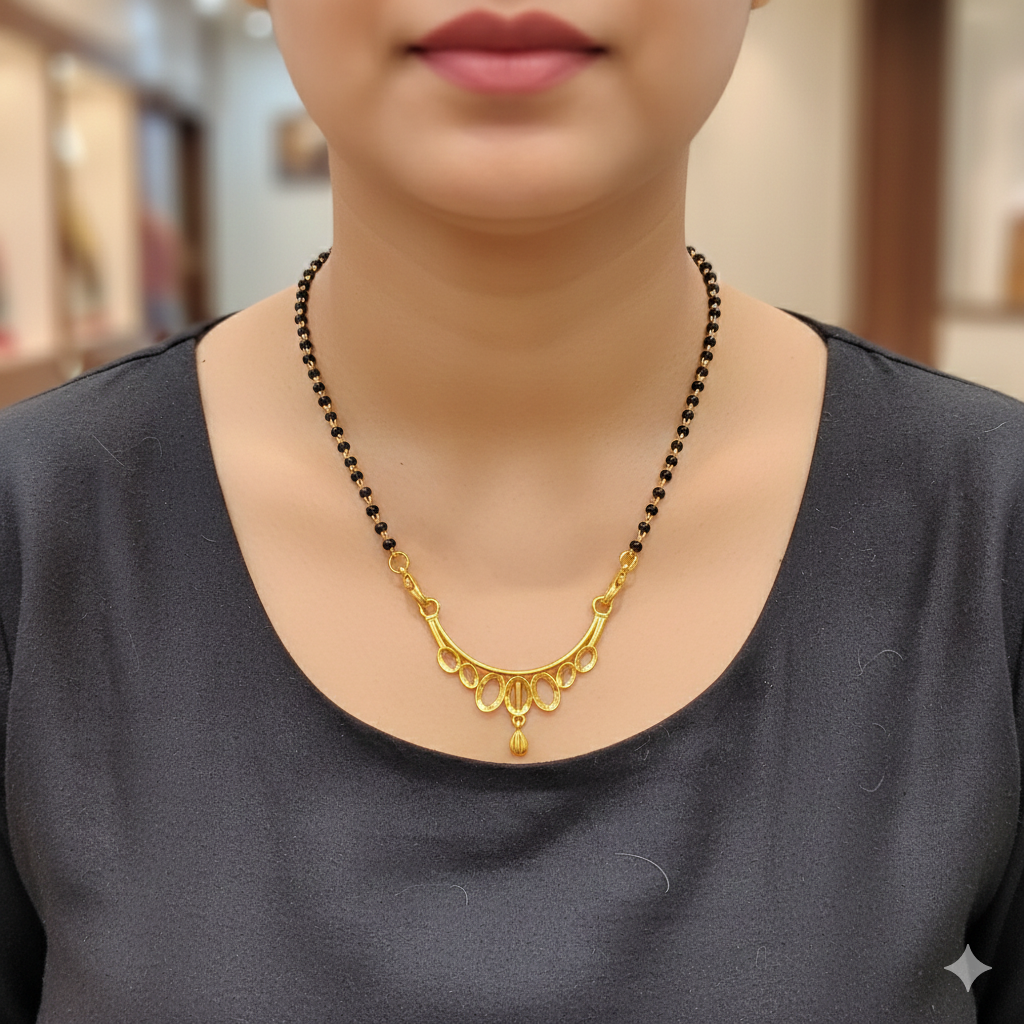 (GPM9) TRJ WGT: 1.160 GM APPROX BIS CERTIFIED HUID HALLMARK 9KT GOLD PENDANT FOR WOMEN 1 PIECE FOR REGULAR USE.