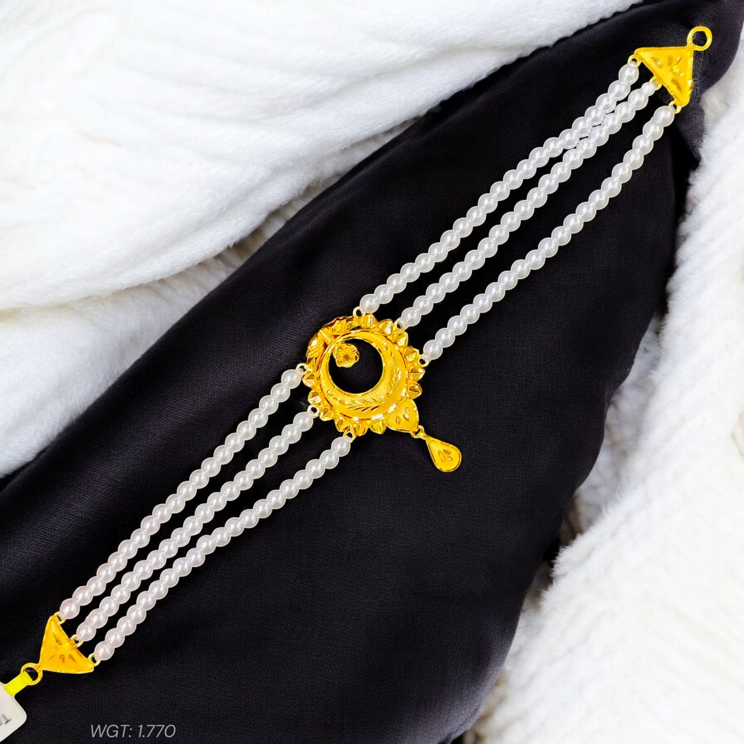 (GMC) CERTIFIED BIS HUID HALLMARK 916 22KT GOLD MOTI CHOKER 1 PIECE (WGT:1.770 GM) WITH ADJUSTABLE TASSEL FOR GIFT IN MARRIAGE.