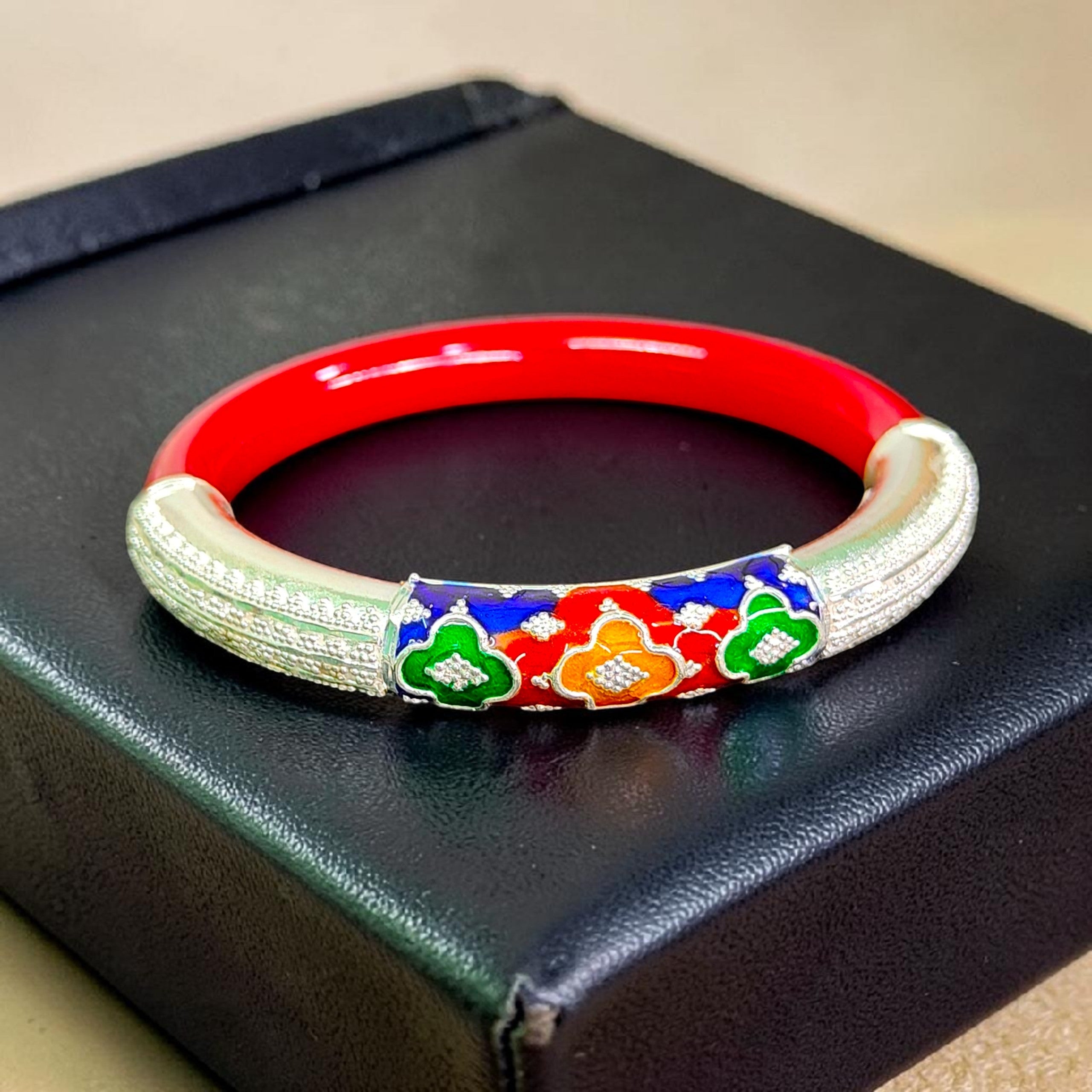 SAKHA POLA- 925 SILVER HALF BALA POLA APPROX WGT: 23.00 GM (1 PIECE) FOR MARRIED WOMEN (GET ANY DESIGN AS PER SIZE AVAILABILITY)