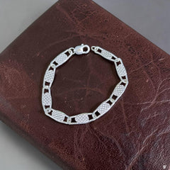SILVER WRISTLET- (A02) (WGT:26.400 GM APPROX) 625 SILVER WRISTLET FOR MEN 9