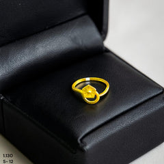 LADIES RING- (SIZE: 12) WGT: 1.130 GM APPROX BIS CERTIFIED HUID HALLMARK 9KT GOLD FINGER RING FOR WOMEN 1 PIECE FOR REGULAR USE.(9WMYF3)