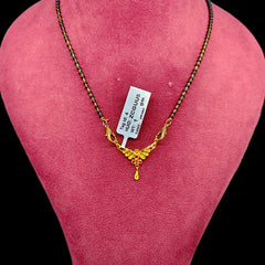 GPM22K- (ZCGUU5)-(WGT: 1.000 GM APPROX) BIS CERTIFIED HUID HALLMARK 22KT GOLD PENDANT MANGALSUTRA 1 PIECE WITH TASSEL.