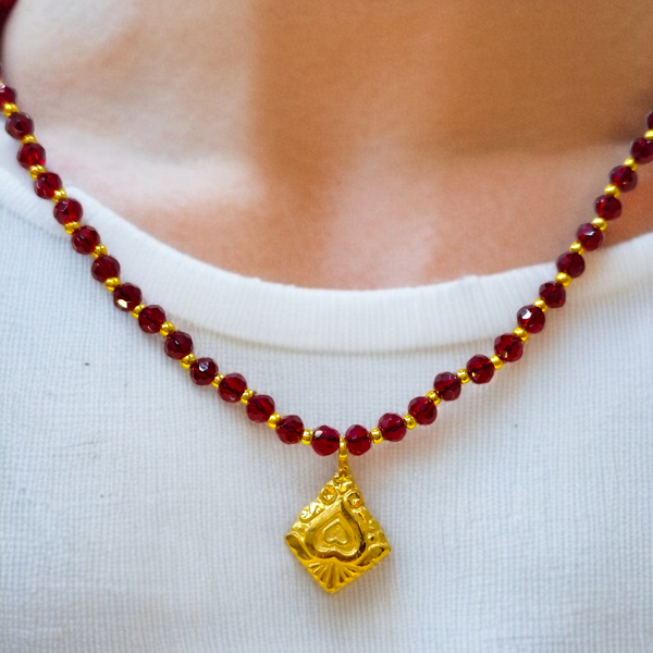 FLORAL HEART DESIGN (WGT: 0.200 GM APPROX) KDM GOLD LOCKET 1 PIECE WITH TASSEL (50 TONCH) BEST FOR GIFT IN MARRIAGE.