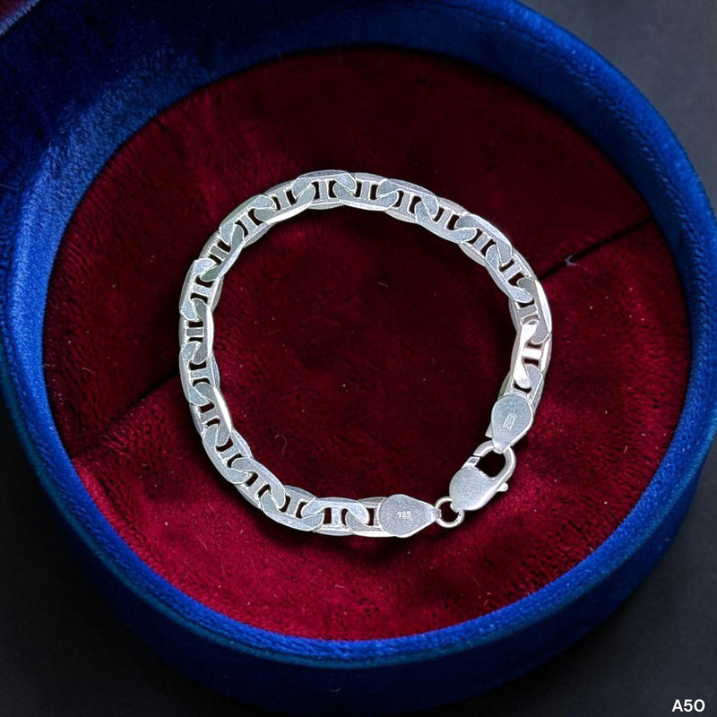 SILVER WRISTLET- (A50) (WGT: 19.900 GM APPROX) BIS HALLMARK 925 SILVER WRISTLET FOR MEN 8