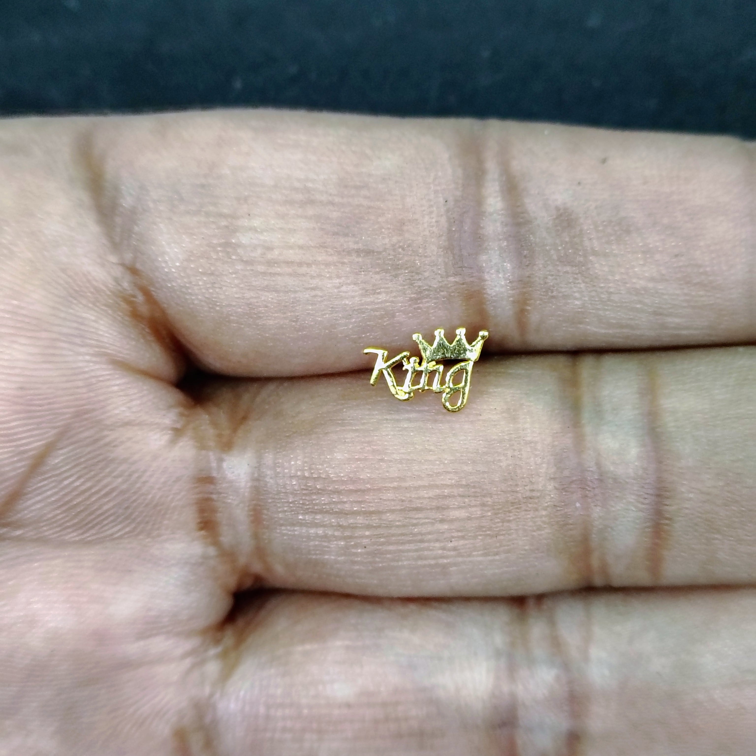 STUD EARRING BOYS- WGT: 0.230 GM APPROX BIS CERTIFIED HUID HALLMARK 9KT GOLD STUD EARRINGS FOR MEN (SINGLE PIECE) FOR REGULAR USE.