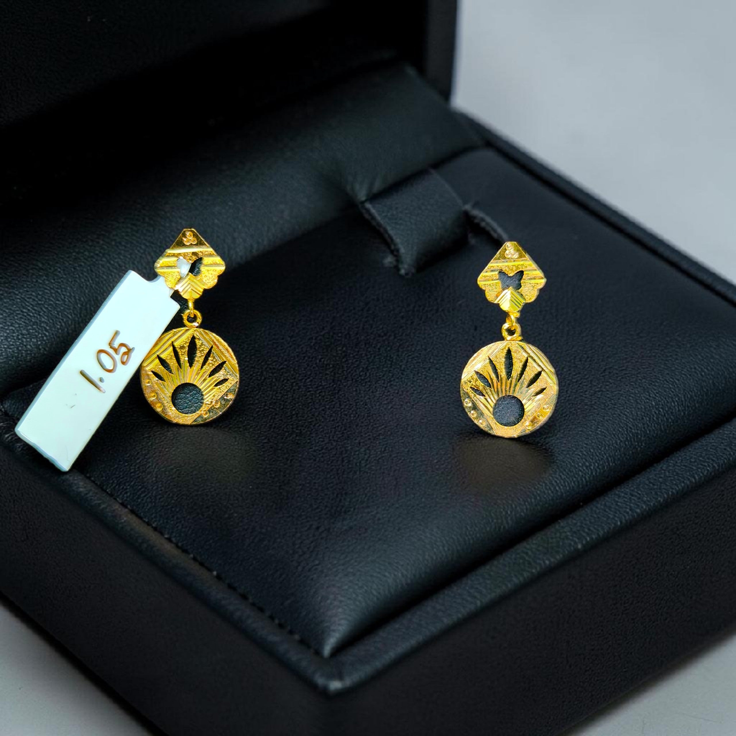 GOLD EARRINGS- (WGT: 1.050 GM APPROX) BIS CERTIFIED HUID HALLMARK 9KT GOLD EARRINGS 1 PAIR FOR WOMEN (BEST FOR GIFT IN MARRIAGE).