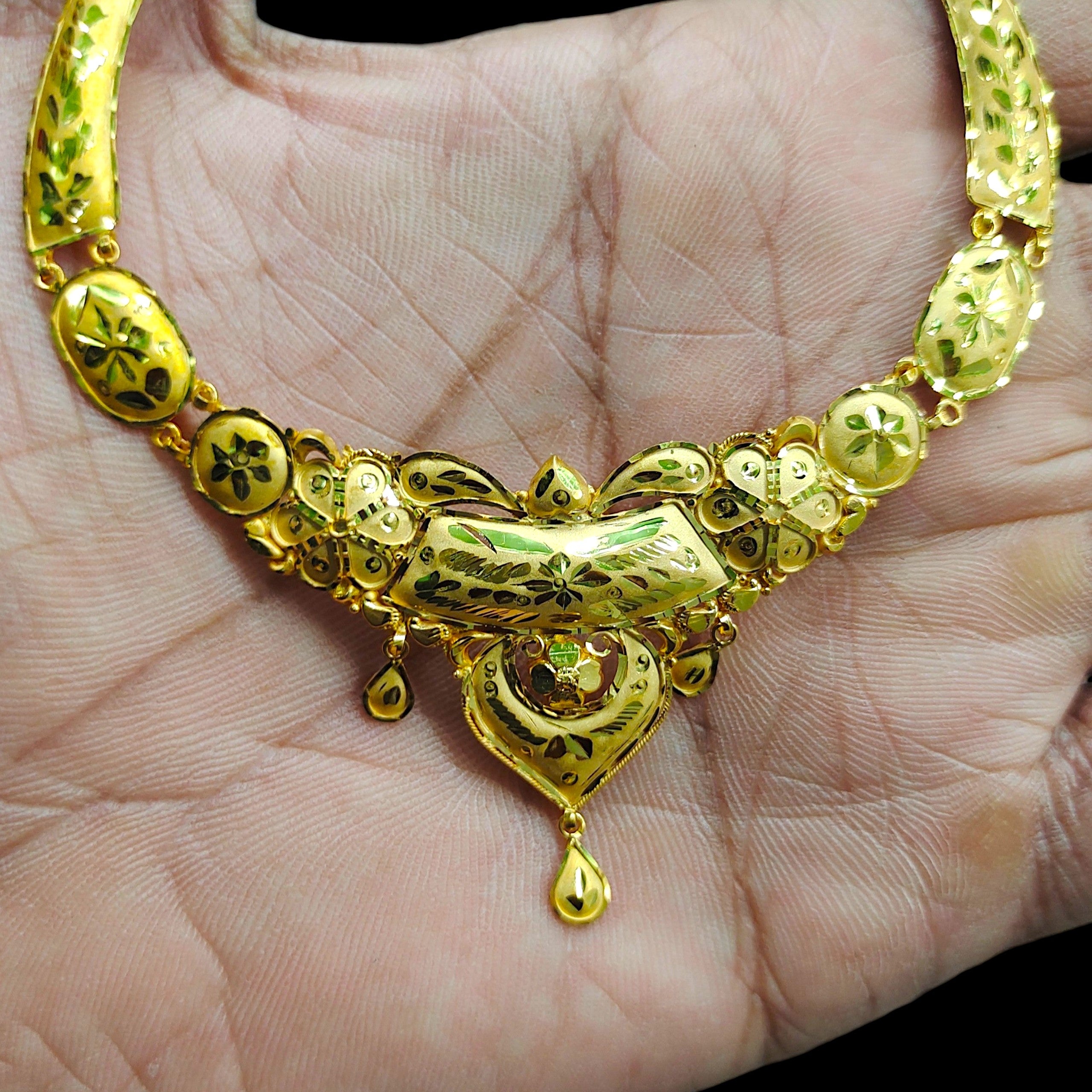 GCN9K- (WGT: 3.260 GM APPROX) BIS CERTIFIED HUID HALLMARK 9KT GOLD NECKLACE 1 PIECE FOR WOMEN.