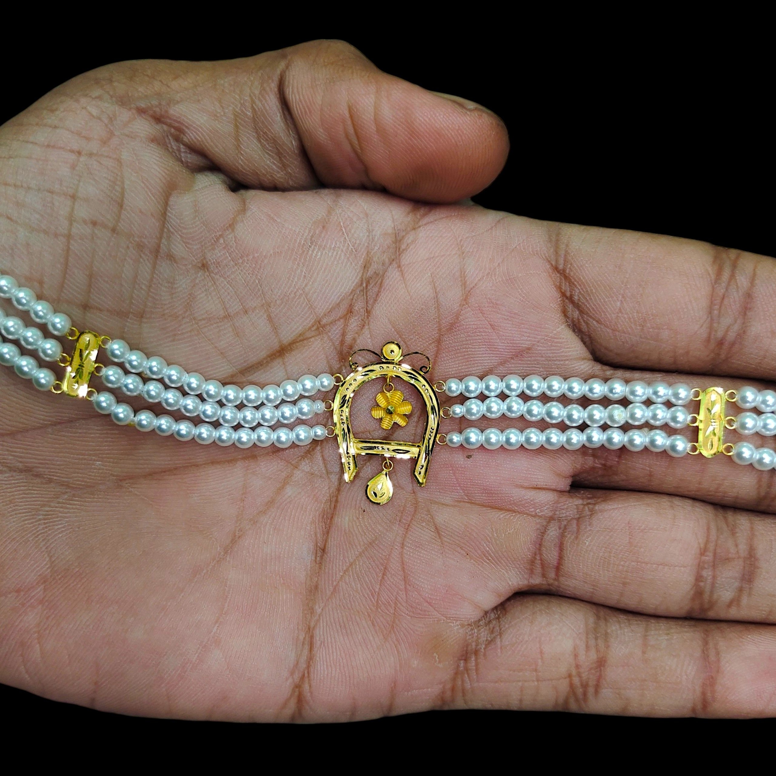 GOLD MOTI HAR- CERTIFIED BIS HUID HALLMARK 916 22KT GOLD MOTI CHOKER 1 PIECE (WGT: 1.190 GM) WITH ADJUSTABLE TASSEL FOR GIFT IN MARRIAGE.