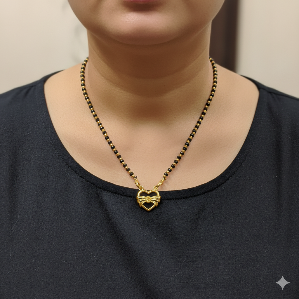 (GPM9) TRJ WGT: 1.210 GM APPROX BIS CERTIFIED HUID HALLMARK 9KT GOLD PENDANT FOR WOMEN 1 PIECE FOR REGULAR USE.