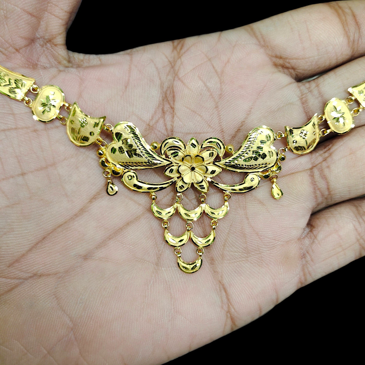 GOLD NECKLACE-(WGT: 3.480 GM APPROX) BIS CERTIFIED HUID HALLMARK 375 9KT GOLD NECKLACE 1 PIECE FOR WOMEN WITH FREE ADJUSTABLE TASSEL.(4PKMHB)