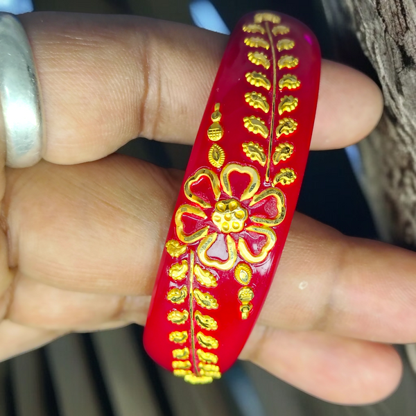 TRJ (SIZE: 22) WGT: 1.140 GM APPROX 22KT HUID HALLMARK GOLD BRACELET POLA BANGLES 1 PIECE (HALF BODY WORK).