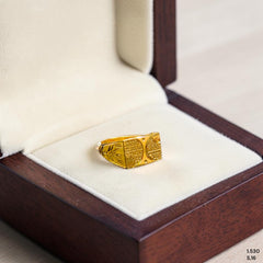 GENTS RING- SIZE:16 (WGT: 1.530 GM APPROX) BIS CERTIFIED HUID HALLMARK 916 22KT GOLD GENTS FINGER RING FOR MEN 1 PIECE.(Y7AFMN)