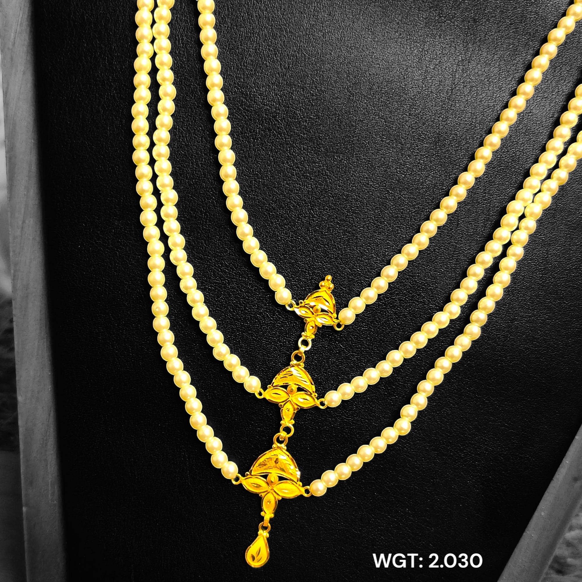 (GCN) TRJ WGT: 2.030 GM APPROX 22KT HUID HALLMARK GOLD MOTI LOHORI 1 PIECE WITH ADJUSTABLE TASSEL.