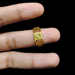 GENTS RING- SIZE:21 (WGT: 2.020 GM APPROX) BIS CERTIFIED HUID HALLMARK 916 22KT GOLD GENTS FINGER RING FOR MEN 1 PIECE.(NHLIEY)