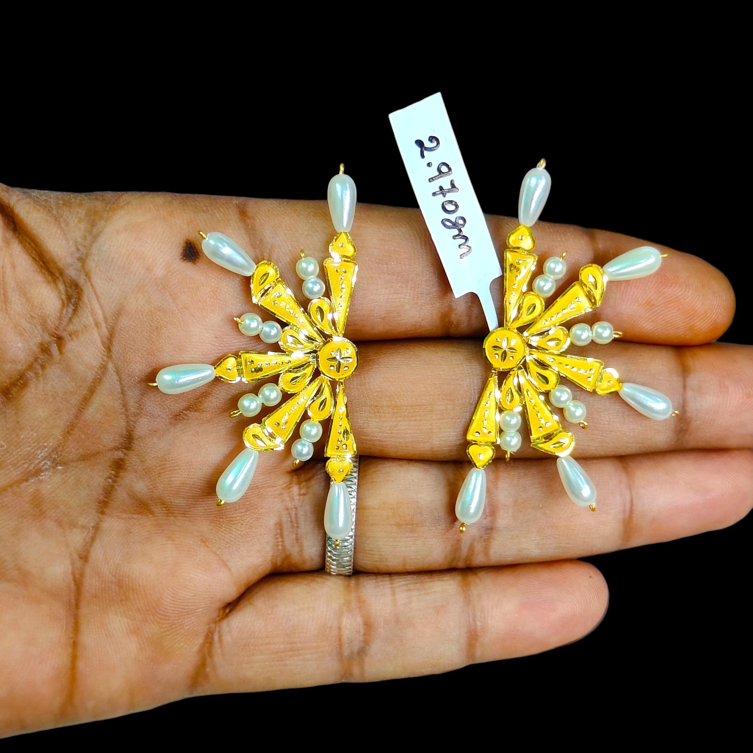 GOLD EARRINGS- BIS CERTIFIED WGT: 2.970 GM APPROX HUID HALLMARK 916 22KT GOLD EARRINGS 1 PAIR FOR WOMEN.