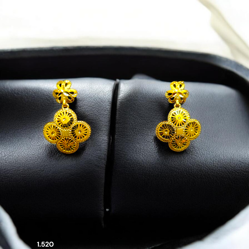 GOLD EARRINGS- WGT: 1.520 GM APPROX BIS CERTIFIED HUID HALLMARK 9KT GOLD EARRINGS 1 PAIR FOR WOMEN.