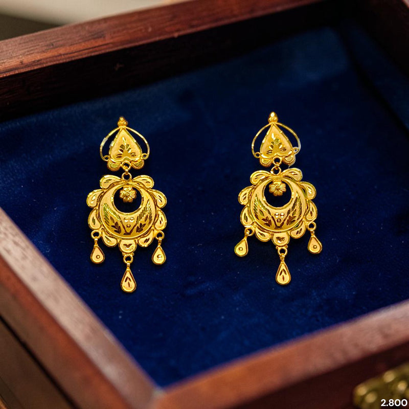 GOLD EARRINGS- (K5LGM6)-(A6KMC1) (WGT: 2.800 GM APPROX) BIS CERTIFIED HUID HALLMARK 9KT GOLD EARRINGS 1 PAIR FOR WOMEN (BEST FOR GIFT IN MARRIAGE).