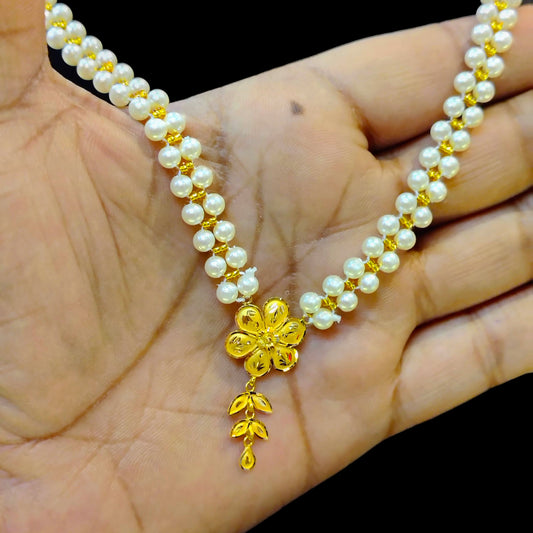 (GMP22) BIS CERTIFIED WGT: 0.900 GM APPROX HUID HALLMARK 916 22KT GOLD MOTI PENDANT 1 PIECE FOR YOUR BEAUTIFUL WIFE.