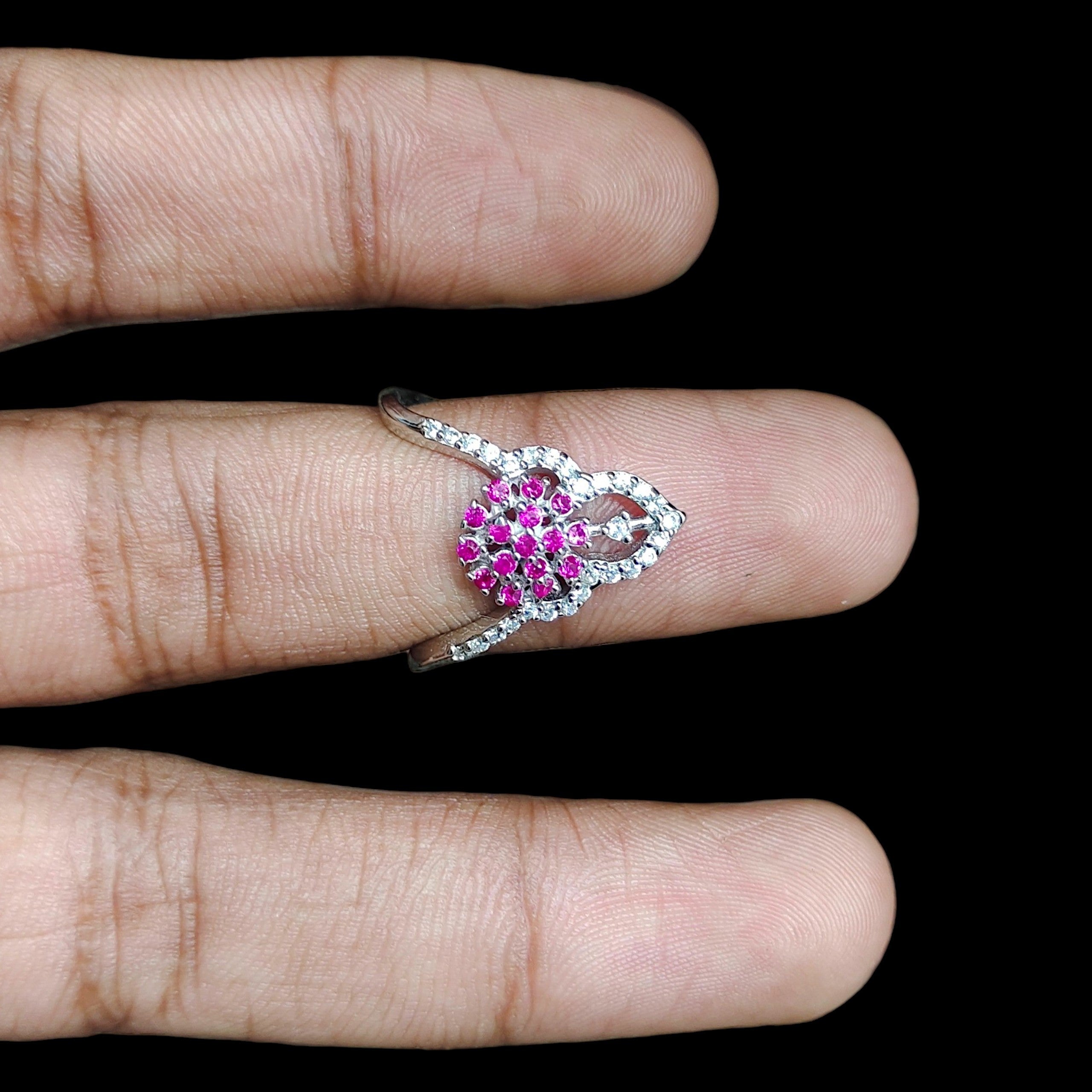 SILVER RING- SIZE:12 (WGT: 2.560 GM APPROX) HALLMARK 925 SILVER FINGER RING 1 PIECE FOR WOMEN (V RING BANKOK IMPORTED DESIGN)- NON EXCHANGEABLE -(SOLD ON MRP).