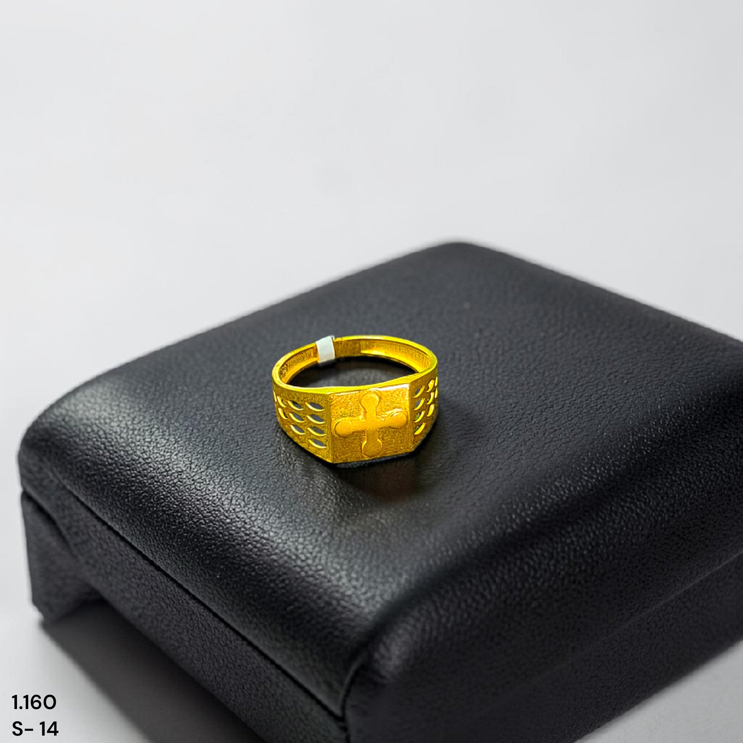 GENTS RING- TRJ (SIZE:14) WGT: 1.160 GM APPROX BIS CERTIFIED HUID HALLMARK 375 9KT GOLD FINGER RING FOR MEN 1 PIECE.