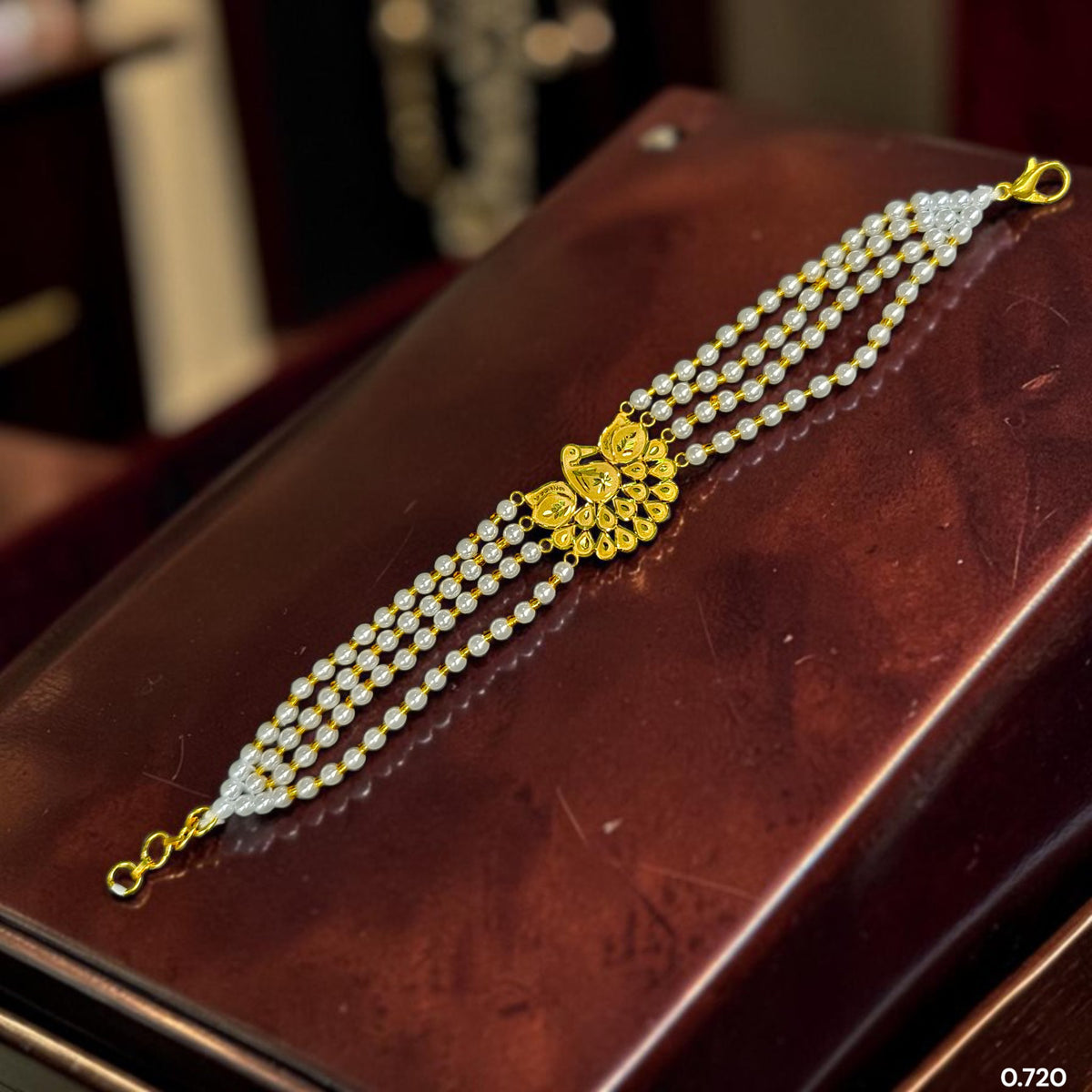 GOLD MANTASHA- (GRD5HY)-(WGT: 0.720 GM APPROX) BIS CERTIFIED HUID HALLMARK 375 9KT GOLD MOTI MANTASHA WITH PEARL CHAIN FOR WOMEN.